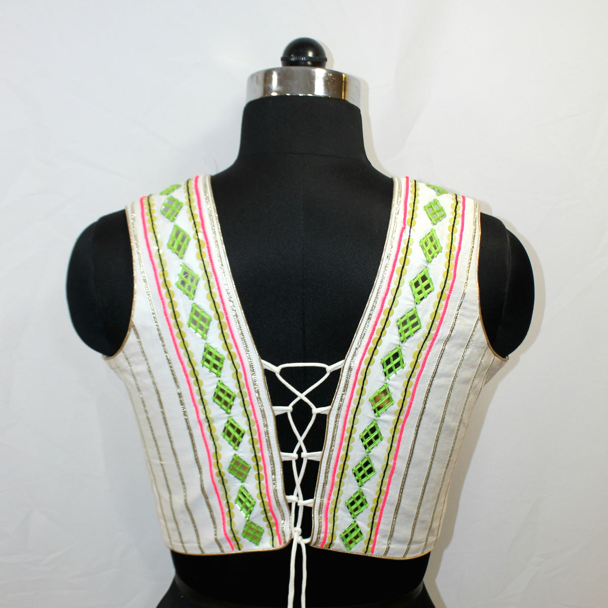 White Sleeveless Blouse with Hand, Lace & Mirror Work - image 3