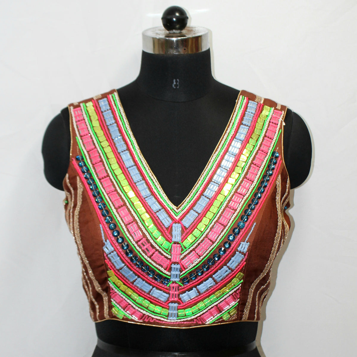 Delicate Hand Work & Lace Work Designer Blouse - LABEL KAVITA
