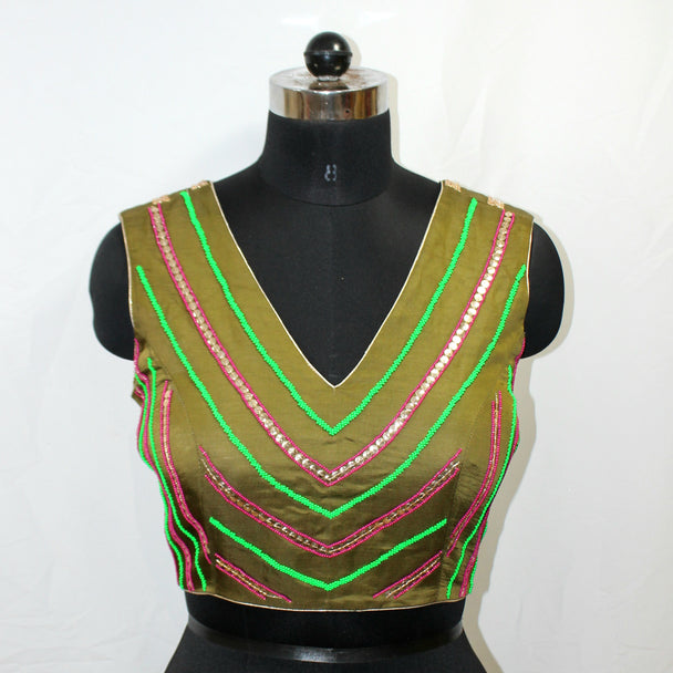 BLOUSE SLEEVE LESS WITH HAND WORK