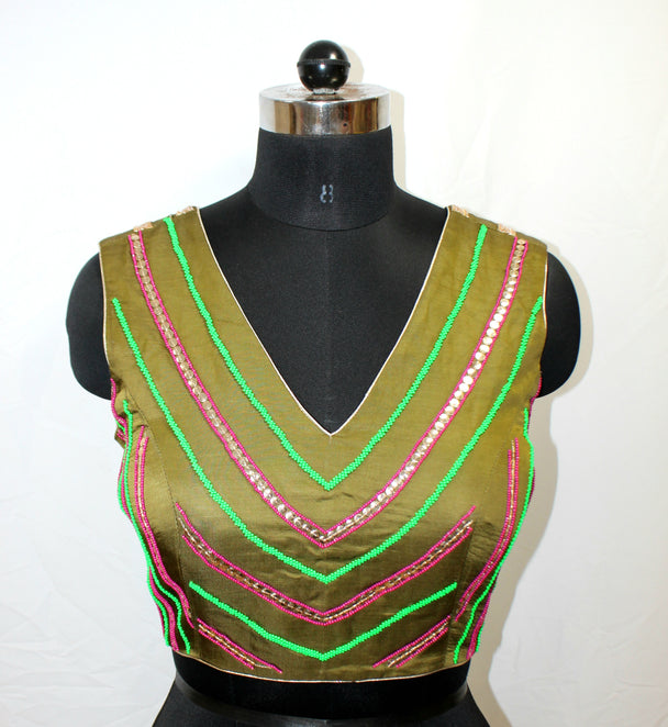 BLOUSE SLEEVE LESS WITH HAND WORK