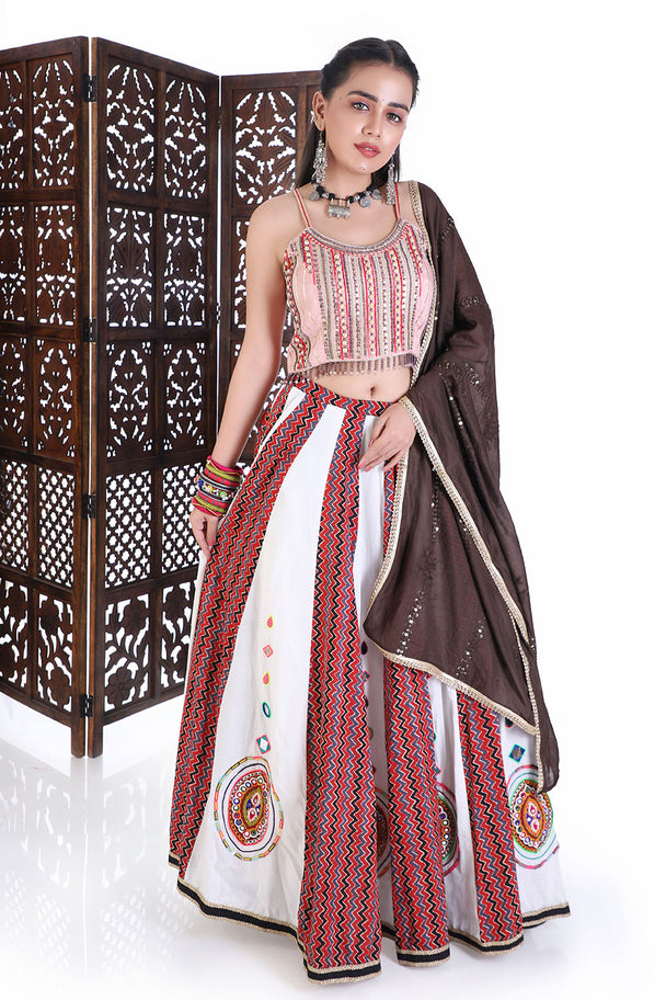 ethnic hand embroidered choli & lehenga with choclate dupatta gold border